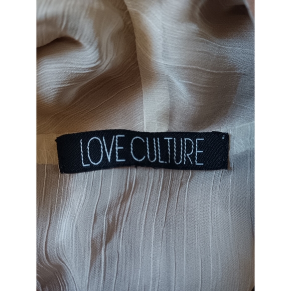 Love Culter Open Front Draped Vest - Picture 5 of 6